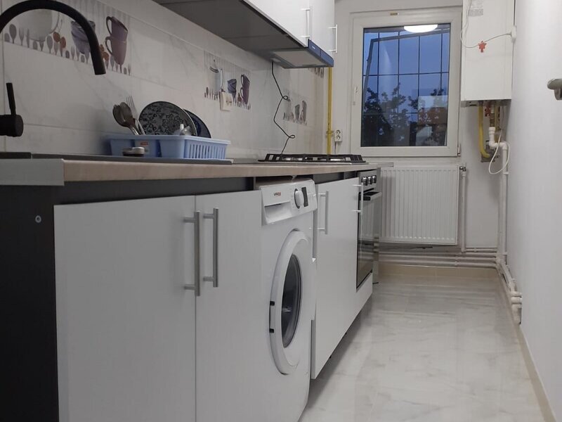 Militari Lujerului, 4 min metrou, renovata si utilata lux.