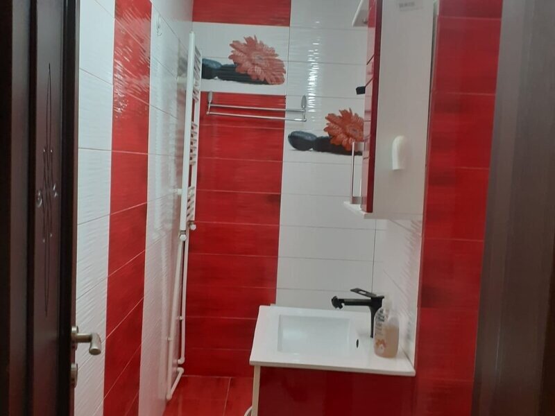 Militari Lujerului, 4 min metrou, renovata si utilata lux.